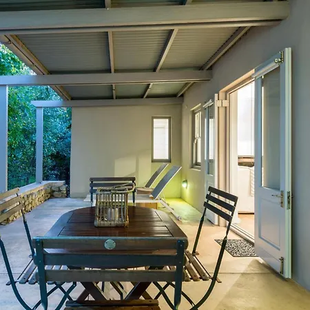La Chataigne Wines & Guest Cottages-3